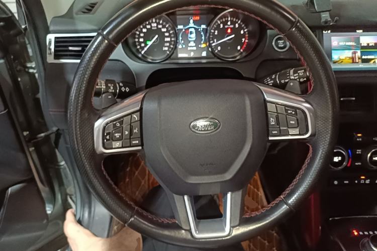 Used Land Rover Discovery Sport 2019 240 PS SE Dynamic Version China VI Standard Steering Wheel
