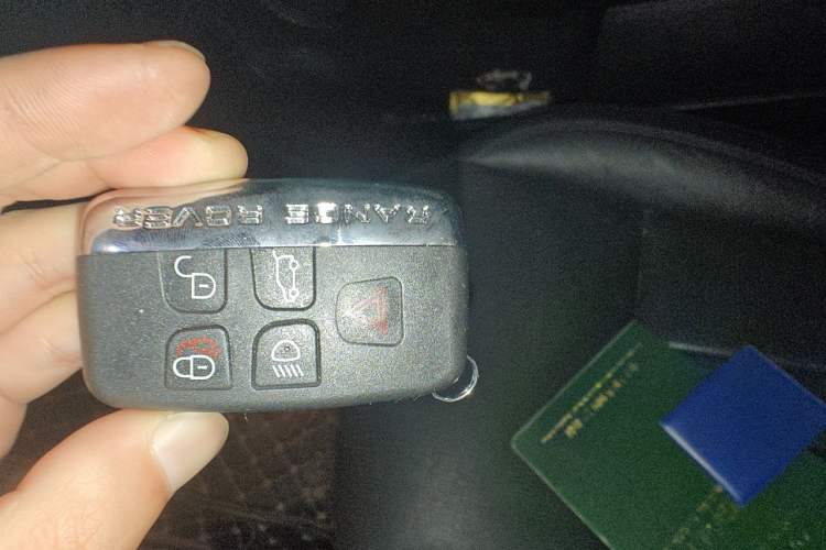 Used Land Rover Discovery Sport 2019 240 PS SE Version China V Standard Vehicle Key