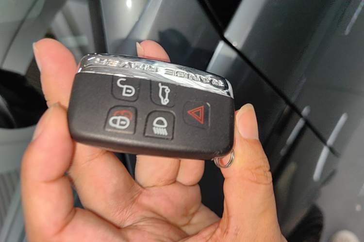 Used Land Rover Discovery Sport 2019 240 PS SE Version China V Standard Vehicle Key