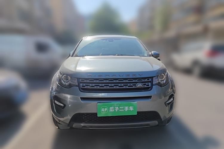 Used Land Rover Discovery Sport 2019 240 PS SE Version China VI Standard Front