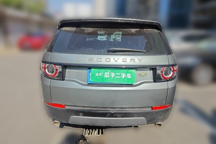 Used Land Rover Discovery Sport 2019 240 PS SE Version China VI Standard Rear