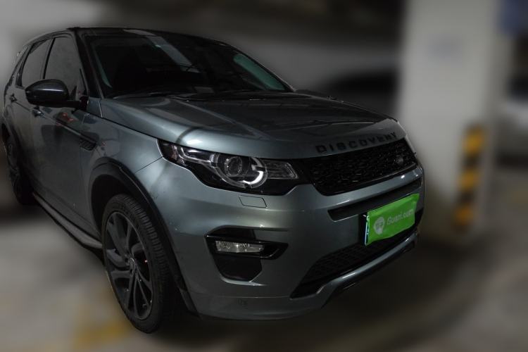Used Land Rover Discovery Sport 2019 240 PS SE Dynamic Version China V Standard Front Right 45 Deg
