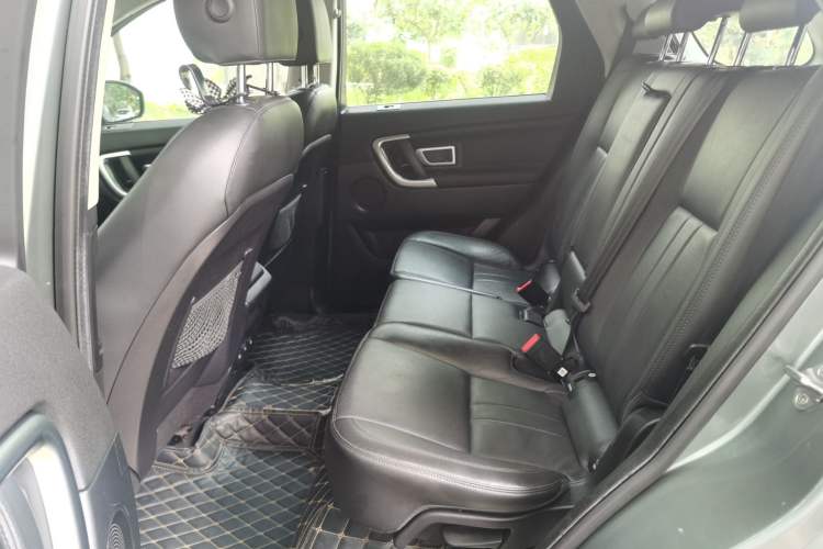 Used Land Rover Discovery Sport 2019 240 PS HSE Version China VI Standard Left Rear Seat