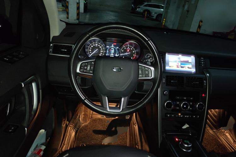 Used Land Rover Discovery Sport 2019 240 PS SE Dynamic Version China V Standard Steering Wheel