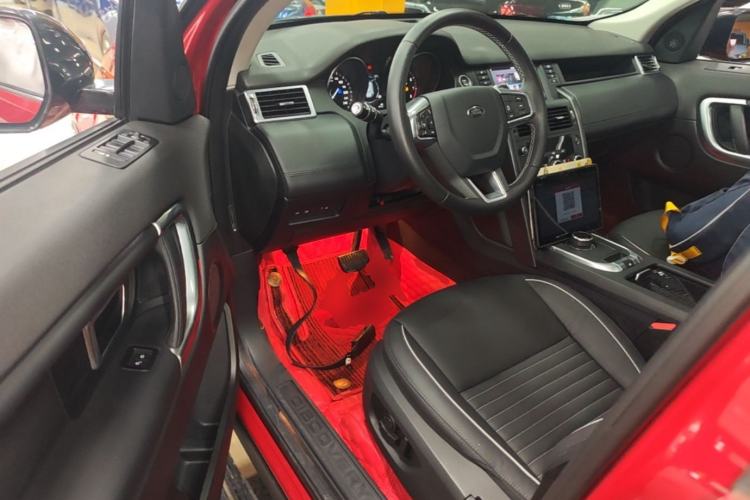 Used Land Rover Discovery Sport 2019 240 PS SE Dynamic Version China VI Standard Driver Seat