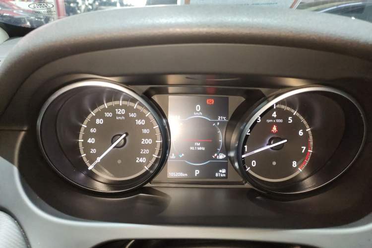 Used Land Rover Discovery Sport 2019 240 PS SE Dynamic Version China VI Standard Instrument Cluster