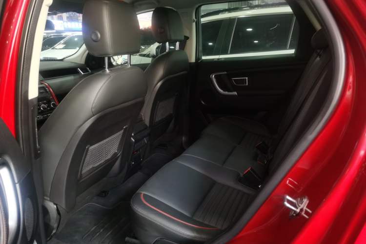 Used Land Rover Discovery Sport 2019 240 PS SE Dynamic Version China VI Standard Interior 1