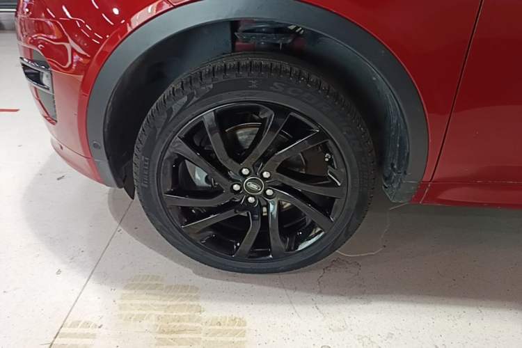 Used Land Rover Discovery Sport 2019 240 PS SE Dynamic Version China VI Standard Left Front Wheel Hub