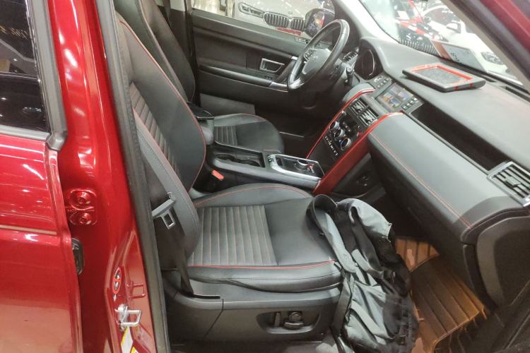 Used Land Rover Discovery Sport 2019 240 PS SE Dynamic Version China VI Standard Right Front Seat