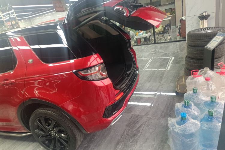 Used Land Rover Discovery Sport 2019 240 PS SE Dynamic Version China VI Standard Trunk