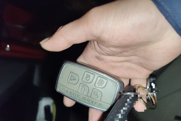 Used Land Rover Discovery Sport 2019 240 PS SE Dynamic Version China VI Standard Vehicle Key