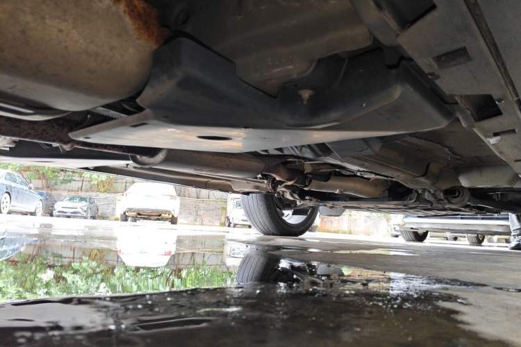 Used Land Rover Discovery Sport 2019 240 PS SE Dynamic Version China VI Standard Chassis Rear Right