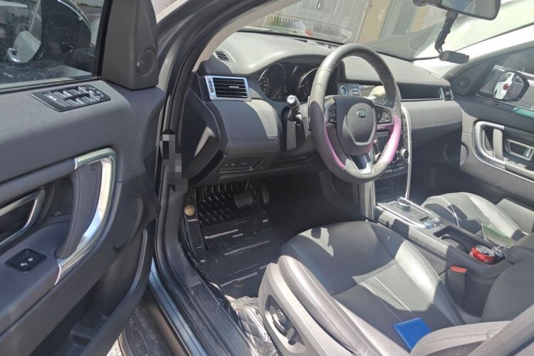Used Land Rover Discovery Sport 2019 240 PS SE Version China VI Standard Driver Seat