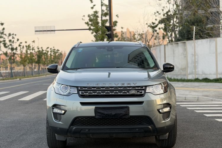 Used Land Rover Discovery Sport 2019 240 PS PURE Edition China VI Standard Exterior 1