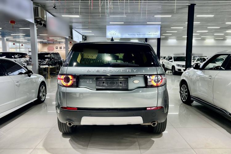 Used Land Rover Discovery Sport 2019 240 PS HSE Version China VI Standard Exterior 4