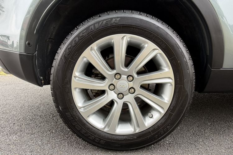 Used Land Rover Discovery Sport 2019 240 PS SE Version China VI Standard Exterior 4