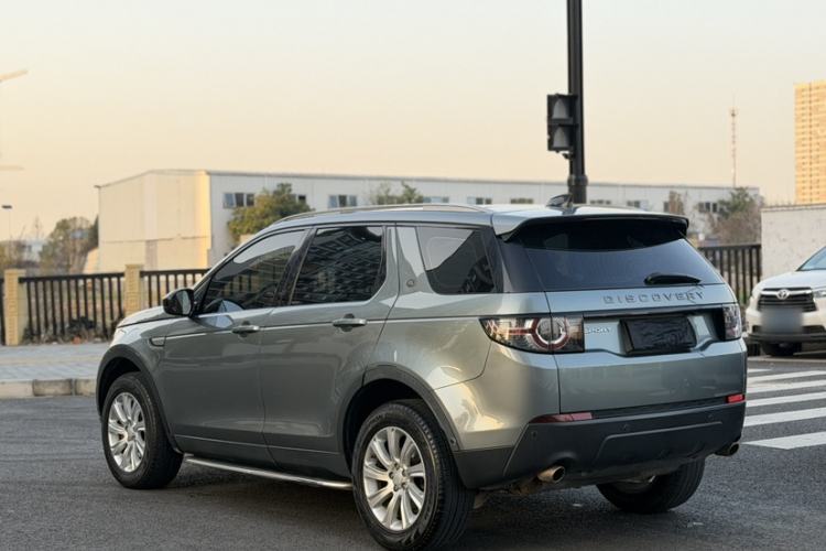 Used Land Rover Discovery Sport 2019 240 PS PURE Edition China VI Standard Exterior 4