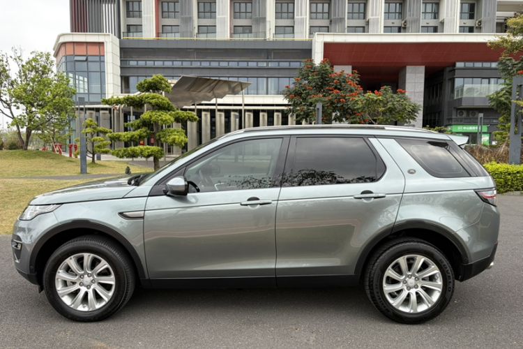 Used Land Rover Discovery Sport 2019 240 PS SE Version China VI Standard Exterior 6