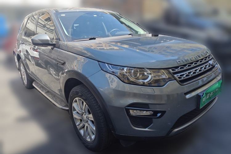 Used Land Rover Discovery Sport 2019 240 PS SE Version China VI Standard Front Right 45 Deg