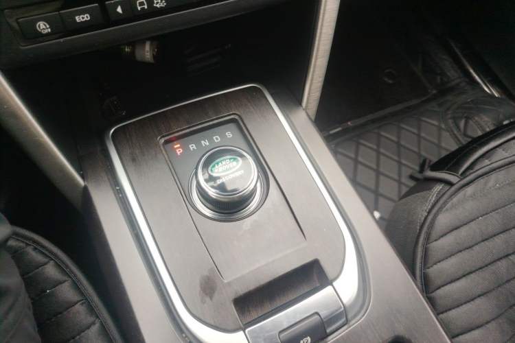 Used Land Rover Discovery Sport 2019 240 PS SE Version China V Standard Gear Lever