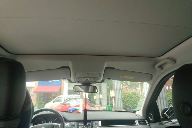 Used Land Rover Discovery Sport 2019 240 PS SE Version China V Standard Headliner