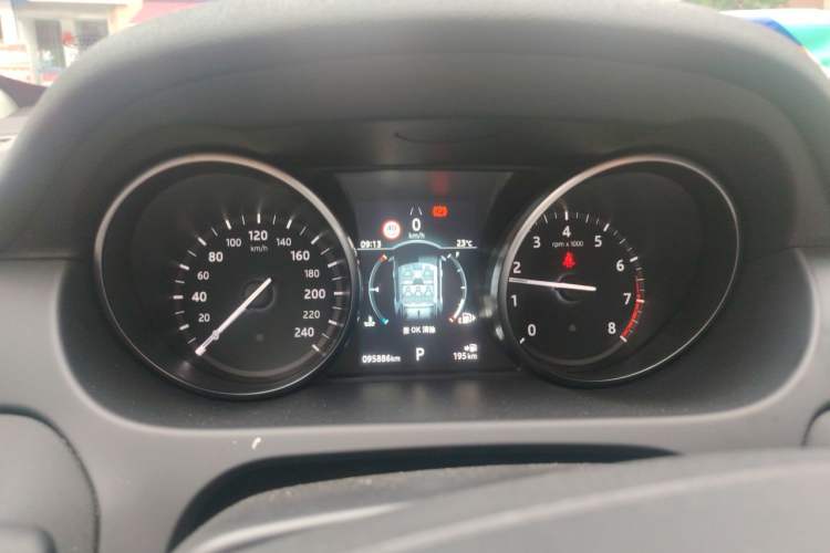 Used Land Rover Discovery Sport 2019 240 PS SE Version China V Standard Instrument Cluster