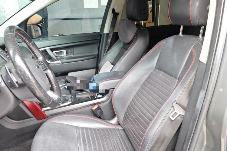 Used Land Rover Discovery Sport 2019 240 PS SE Dynamic Version China VI Standard Left Front Seat