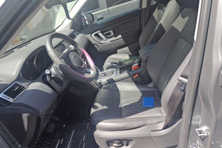 Used Land Rover Discovery Sport 2019 240 PS SE Version China VI Standard Left Front Seat