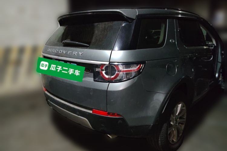 Used Land Rover Discovery Sport 2019 240 PS SE Version China VI Standard Rear Right 45 Deg