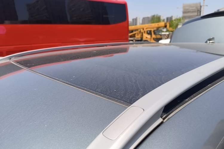 Used Land Rover Discovery Sport 2019 240 PS PURE Edition China VI Standard Roof
