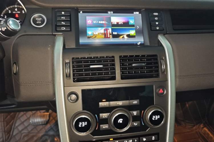 Used Land Rover Discovery Sport 2019 240 PS SE Version China VI Standard Audio And AC Panel