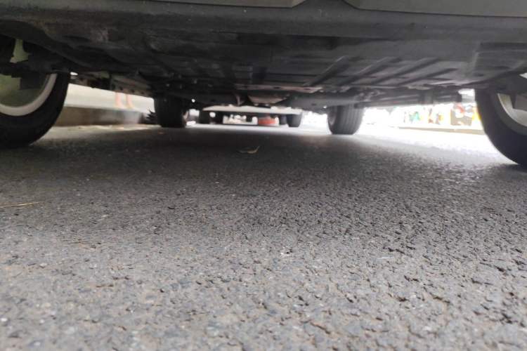Used Land Rover Discovery Sport 2019 240 PS HSE Version China VI Standard Chassis Front
