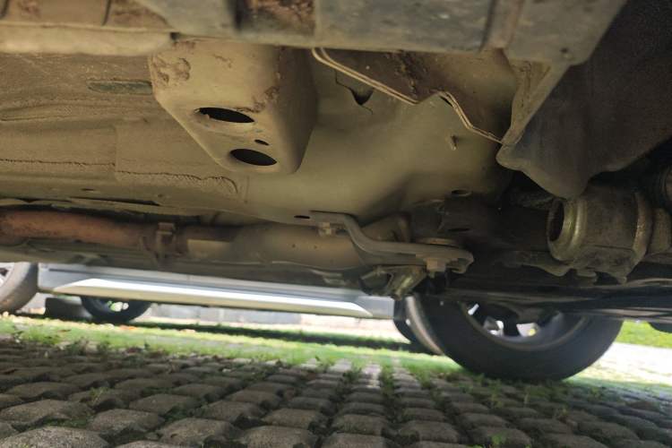 Used Land Rover Discovery Sport 2019 240 PS PURE Edition China VI Standard Chassis Front Right