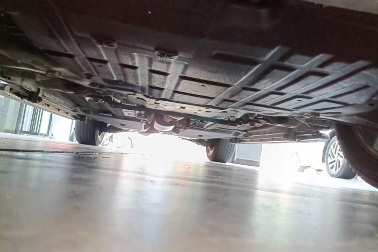 Used Land Rover Discovery Sport 2019 240 PS SE Version China V Standard Chassis Front