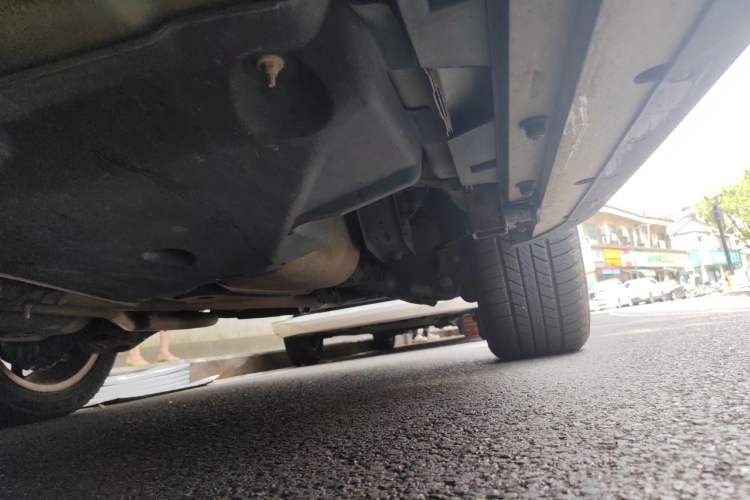Used Land Rover Discovery Sport 2019 240 PS HSE Version China VI Standard Chassis Rear Left