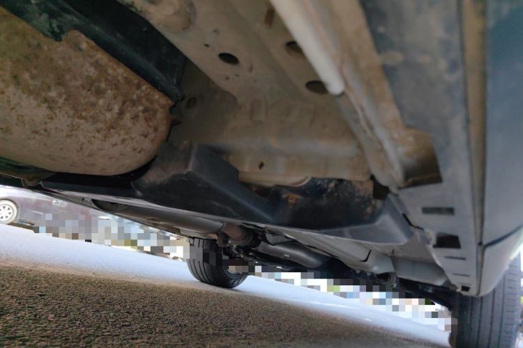 Used Land Rover Discovery Sport 2019 240 PS SE Version China VI Standard Chassis Rear Right