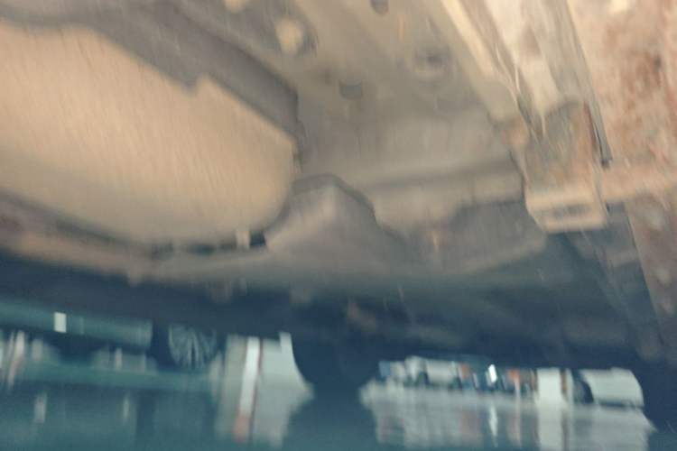 Used Land Rover Discovery Sport 2019 240 PS SE Version China VI Standard Chassis Rear Right