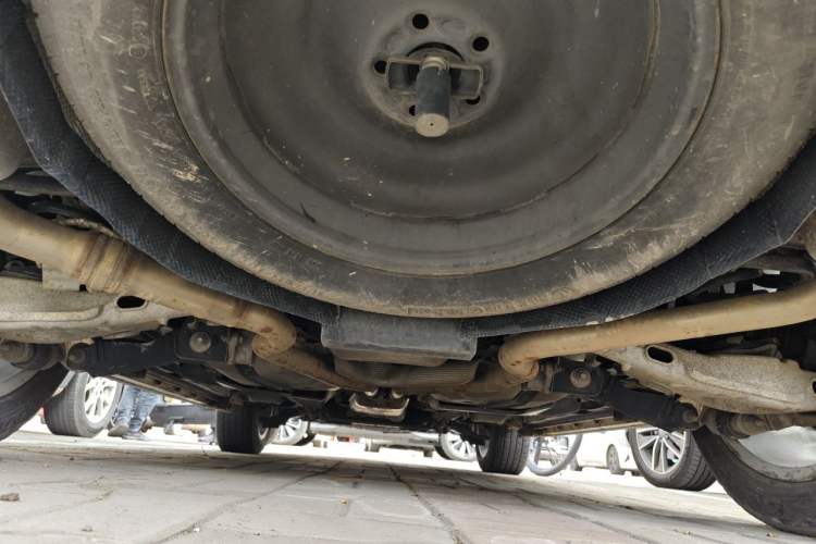 Used Land Rover Discovery Sport 2019 240 PS HSE Version China VI Standard Chassis Rear