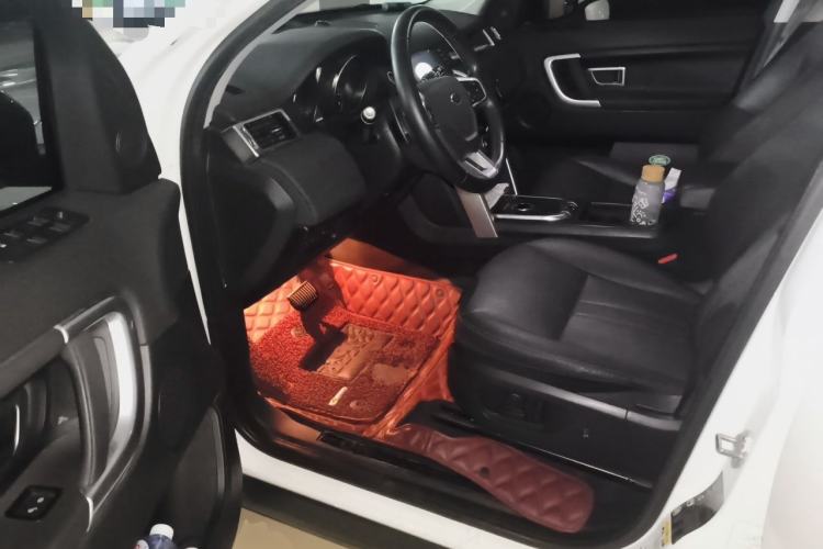 Used Land Rover Discovery Sport 2019 240 PS SE Version China VI Standard Driver Seat