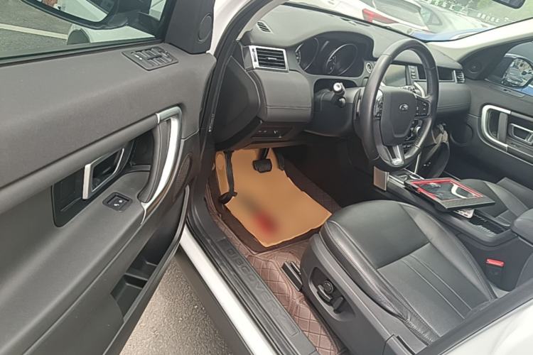 Used Land Rover Discovery Sport 2019 240 PS SE Version China V Standard Driver Seat