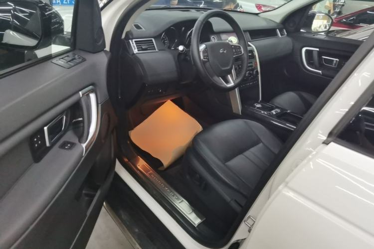 Used Land Rover Discovery Sport 2019 240 PS HSE Version China VI Standard Driver Seat