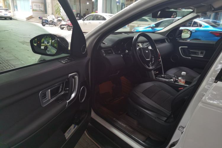 Used Land Rover Discovery Sport 2019 240 PS HSE Version China V Standard Driver Seat