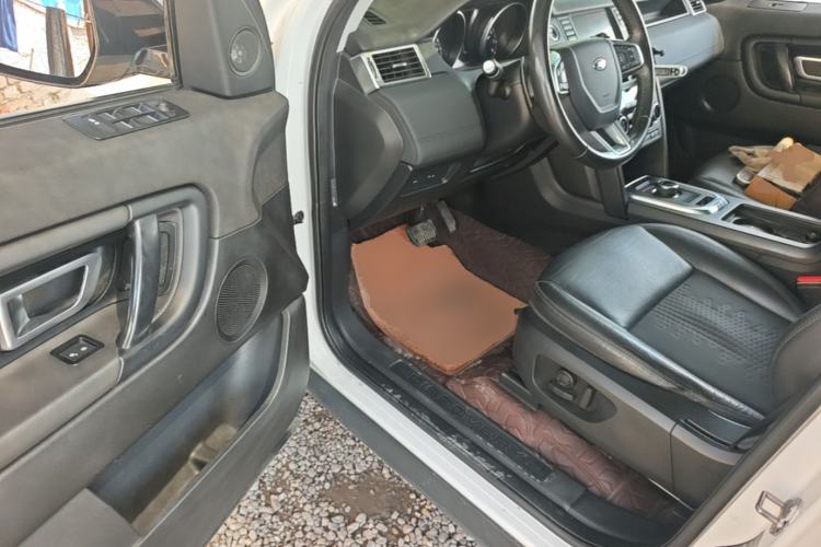 Used Land Rover Discovery Sport 2019 200PS PURE Edition China V Standard Driver Seat