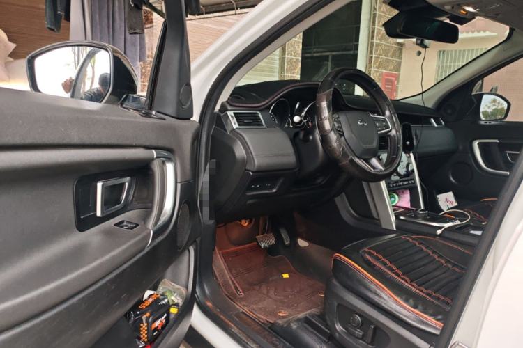 Used Land Rover Discovery Sport 2019 240 PS SE Version China V Standard Driver Seat