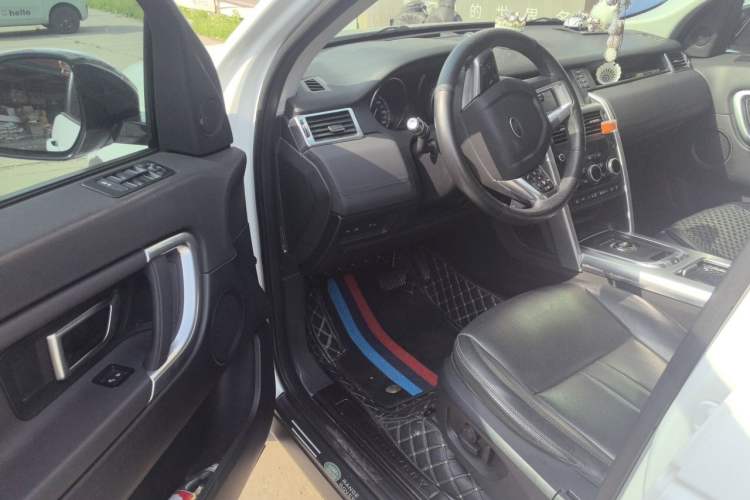 Used Land Rover Discovery Sport 2019 240 PS SE Version China V Standard Driver Seat