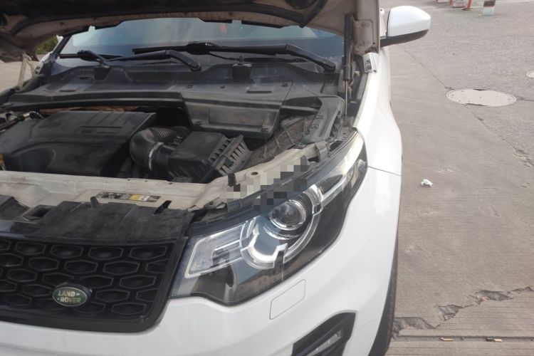 Used Land Rover Discovery Sport 2019 240 PS HSE Version China V Standard Engine Bay Left