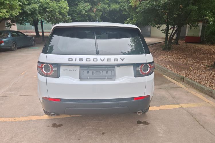 Used Land Rover Discovery Sport 2019 240 PS PURE Edition China VI Standard Exterior 1