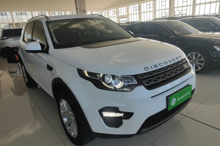 Used Land Rover Discovery Sport 2019 240 PS SE Version China VI Standard Exterior 1