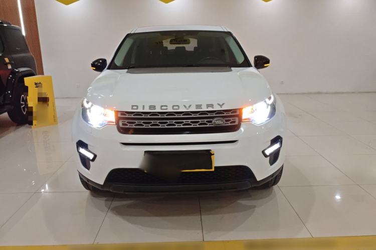 Used Land Rover Discovery Sport 2019 240 PS PURE Edition China VI Standard Exterior 1