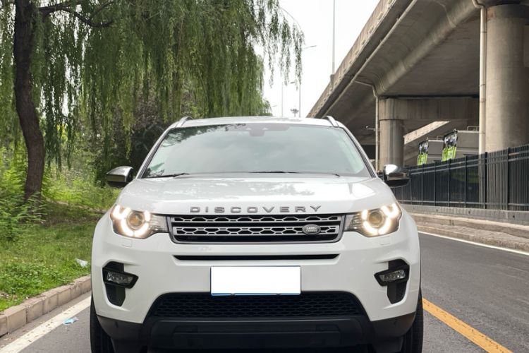 Used Land Rover Discovery Sport 2019 200PS PURE Edition China VI Standard Exterior 1